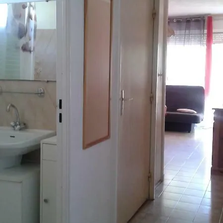 Apartament 84 Rue Du Vieux Village Carnon-Plage